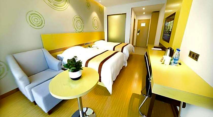 GreenTree Inn Huanggang City Wuxue City Kanjiang Avenue