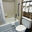 Quality Inn & Suites Columbia I-70
