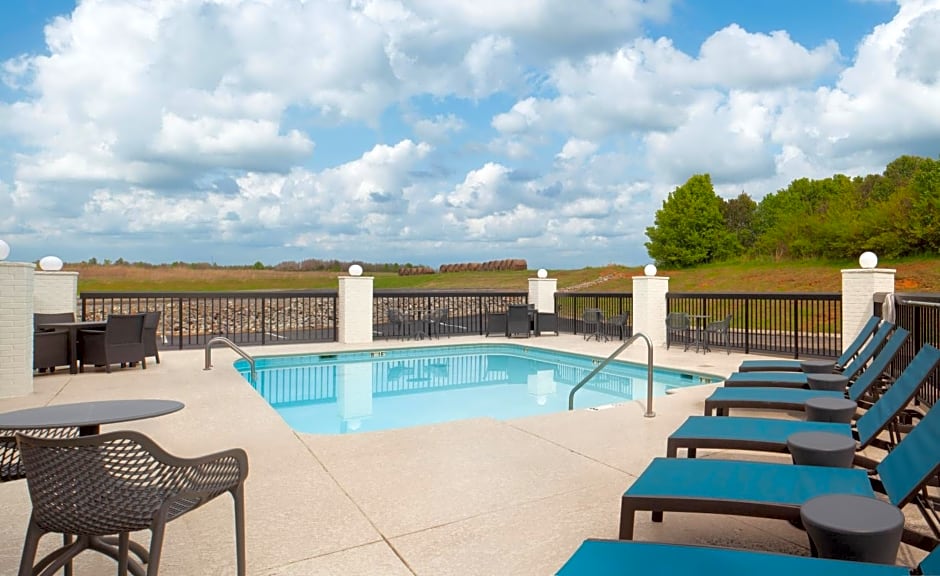 Hampton Inn By Hilton Athens