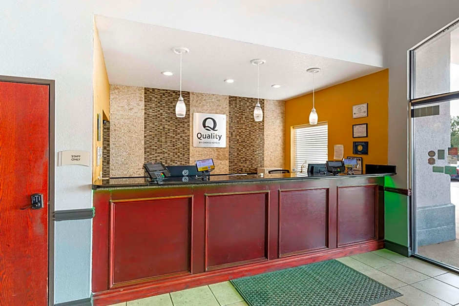 Quality Inn & Suites Wichita Falls I-44