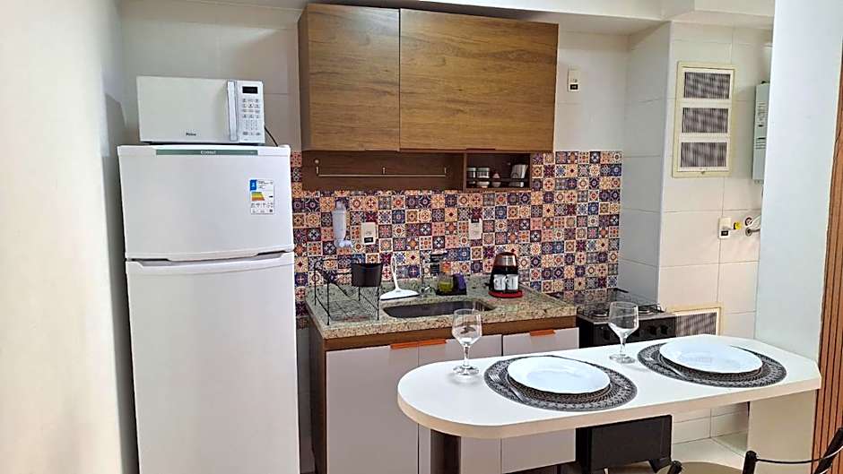 Apto moderno com varanda, piscina e academia