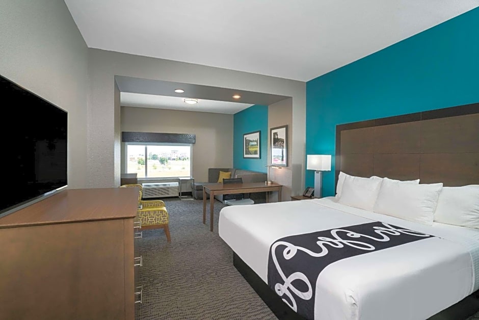 La Quinta Inn & Suites by Wyndham West Memphis