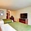 Cobblestone Hotel & Suites - Punxsutawney