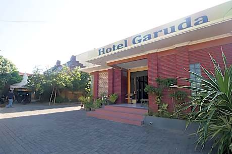 RedDoorz Syariah near Keraton Sumenep