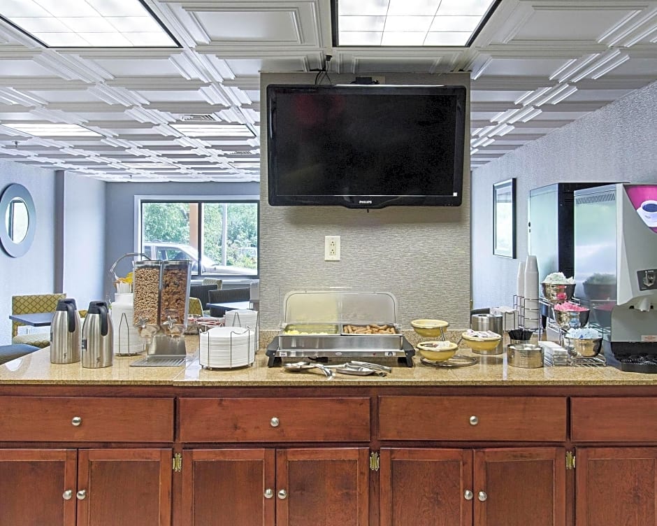 Suburban Extended Stay Hotel
