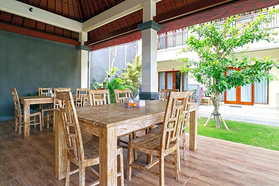 Lotus Bali Guest House – Canggu, CO