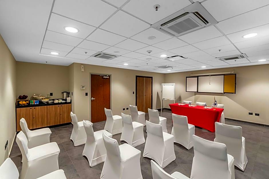 City Express by Marriott Tuxpan