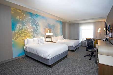 Courtyard by Marriott Albion