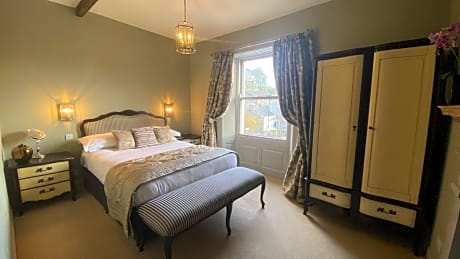 Luxury Double Room with Bath