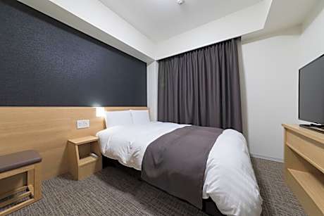 Double Room - High Floor - Non-Smoking