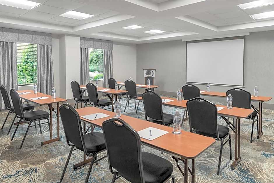 DoubleTree By Hilton Springdale