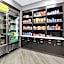 La Quinta Inn & Suites by Wyndham Dallas Arlington South
