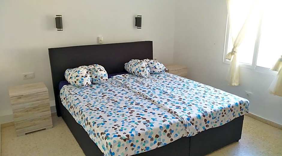 Photo 1 of 21 of 2 Bedroom Apartment