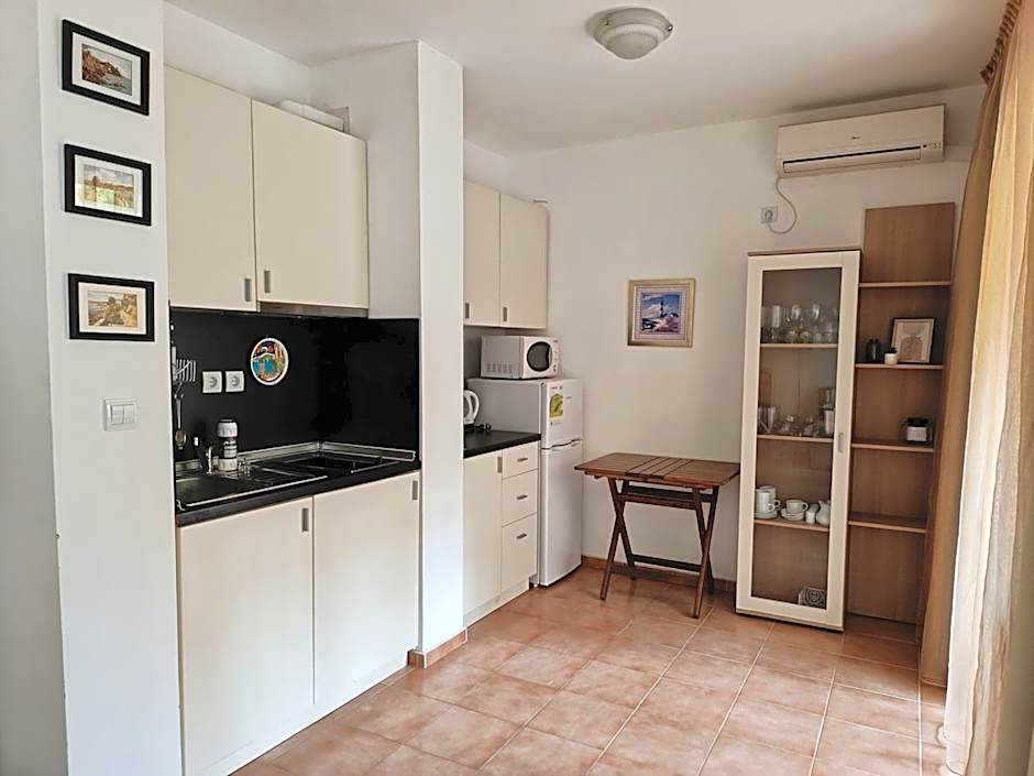 Марина Кейп