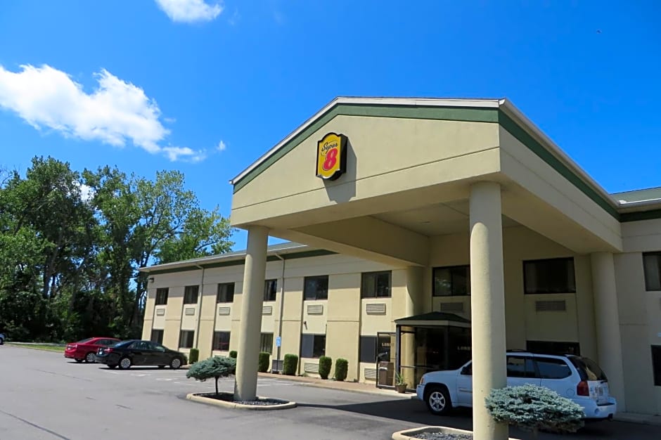 Super 8 by Wyndham Port Clinton