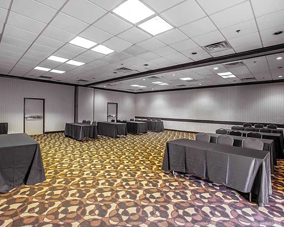 Ramada by Wyndham Birmingham Airport