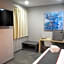 Illusion Xpress I Attraction Hotel Deluxe
