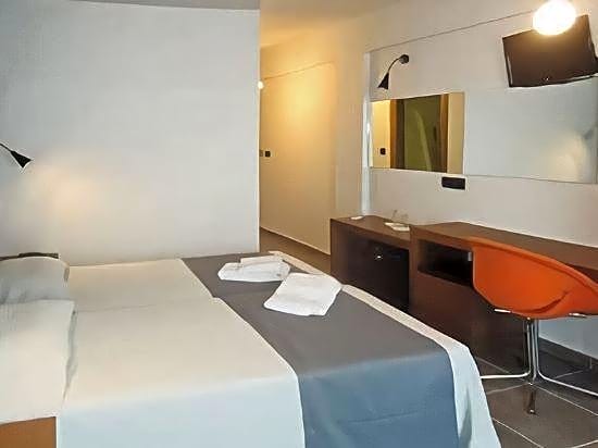Butterfly Hotel