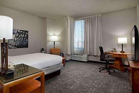 Premium King Room - Non-Smoking