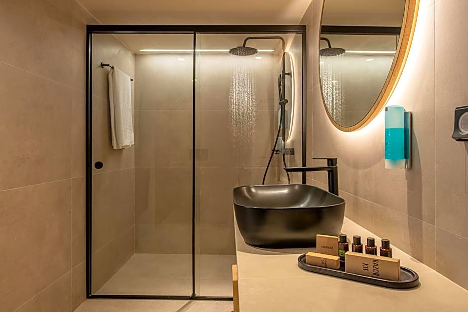 Indigo Suites Collection Adults Only