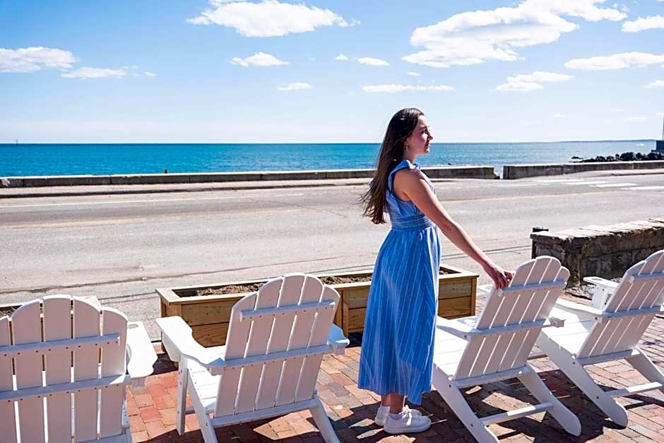 The Beach House Inn