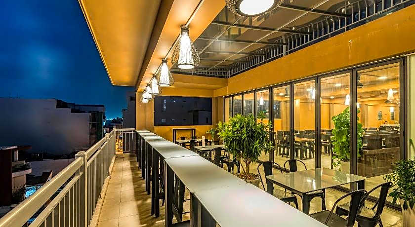 Cherry Hotel and Apartment