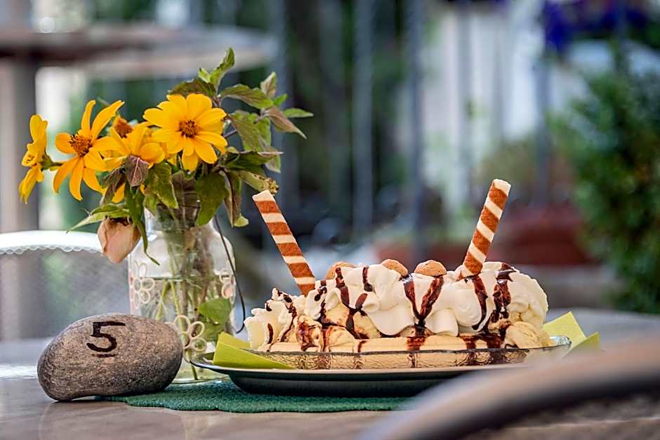 Hotel Weisse Lilie - B&B