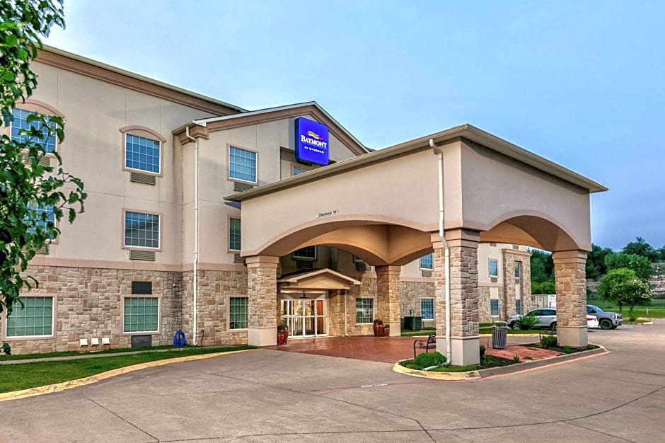 Baymont Inn & Suites by Wyndham Glen Rose