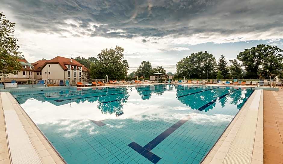 Aqua Hotel Termál