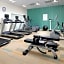 Holiday Inn Express & Suites North Brunswick By IHG