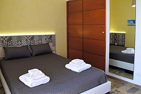 Double Room with Shared Bathroom