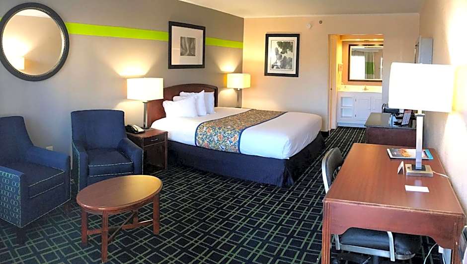 Magnuson Hotel Virginia Beach