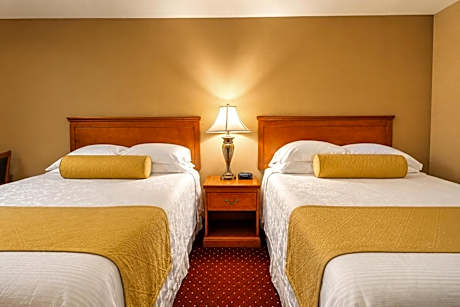 Queen Room with Two Queen Beds - Disability Access