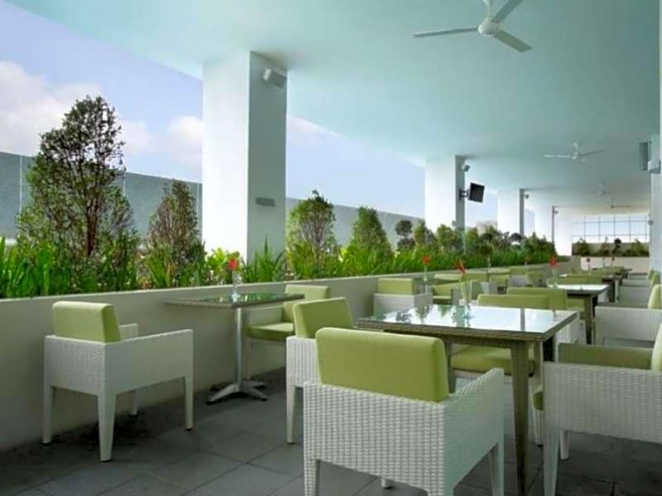 Hotel Santika Cikarang