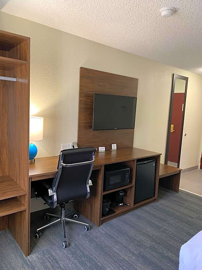 Sleep Inn & Suites California MD