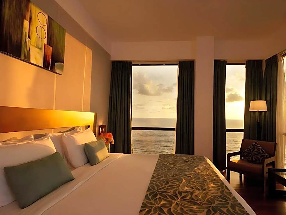 The Ocean Colombo - Guaranteed Sea View Rooms