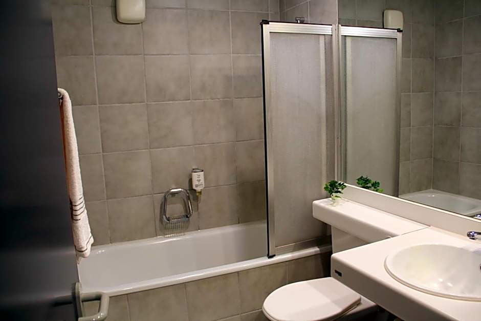 LODGE - Elements Lodge