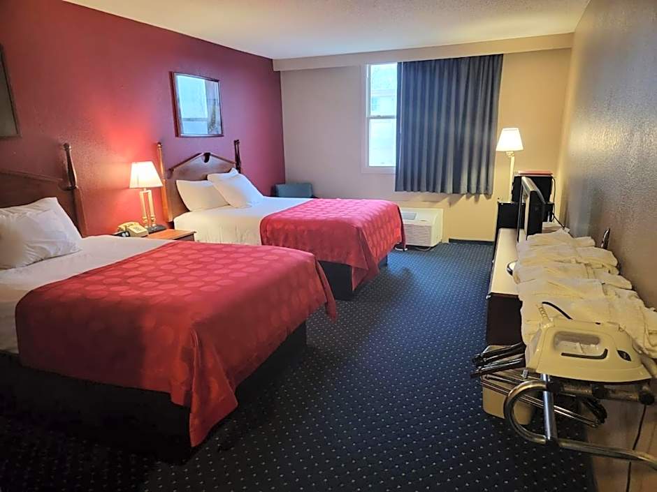 Ramada by Wyndham Angola/Fremont Area
