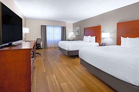 Queen Room with Two Queen Beds - Disability Access