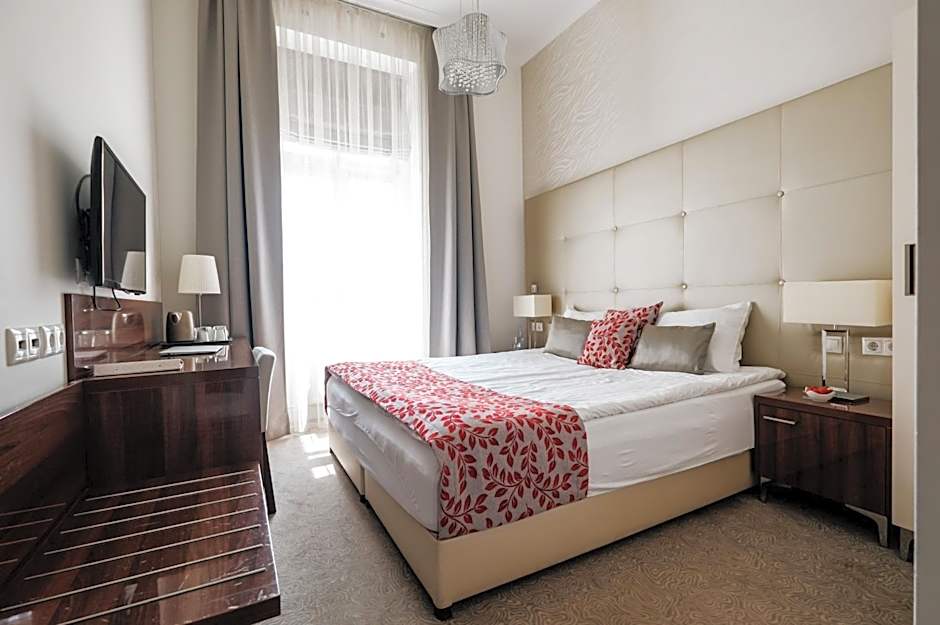 Adele Boutique Hotel