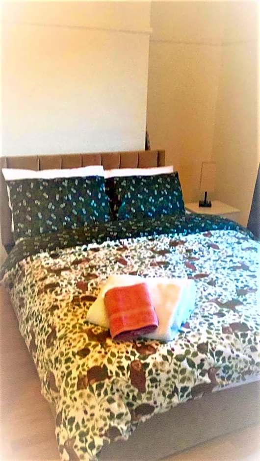 MIA Residence - Entire Studio apartment - City View - London - Next to Ealing Broadway Station