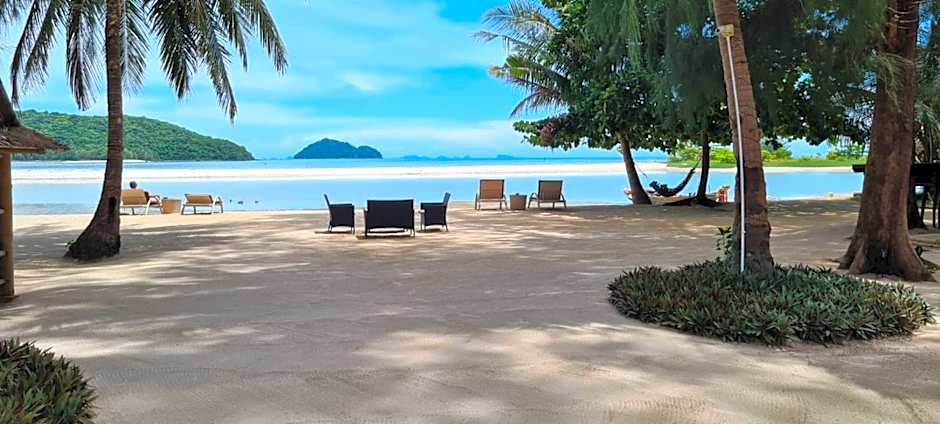 Angkana Bungalows adults only