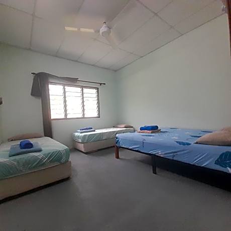 Classic Quadruple Room