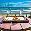 Family Friendly - Direct Oceanfront Sanibel 303