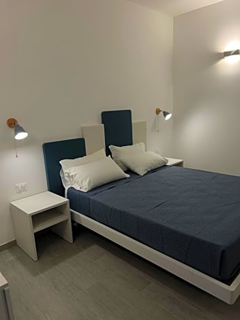 Deluxe Double Room with Balcony and Sea View