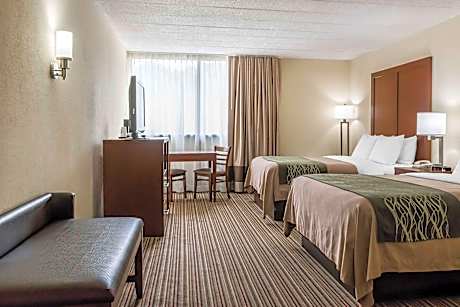 Double Room with Two Double Beds - Accessible/Non-Smoking