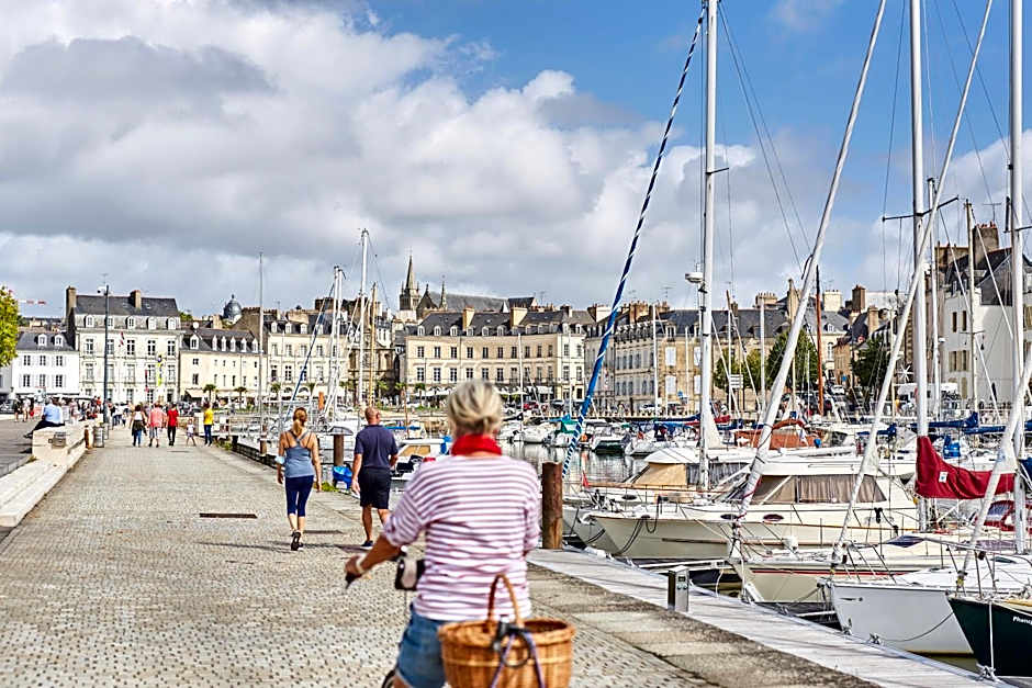 Escale Oceania Vannes Centre