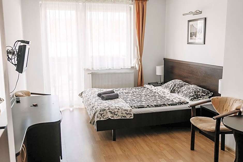 Willa Latarnik - doskonała lokalizacja, blisko atrakcji, 20min do plaży