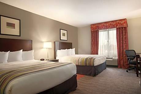 Studio Suite with Two Queen Beds - Non-Smoking