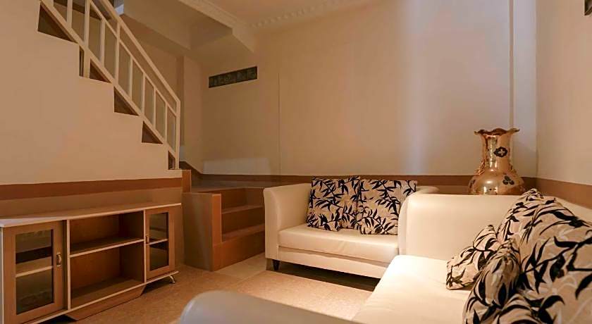 RedDoorz near Plaza Botania 1 Batam